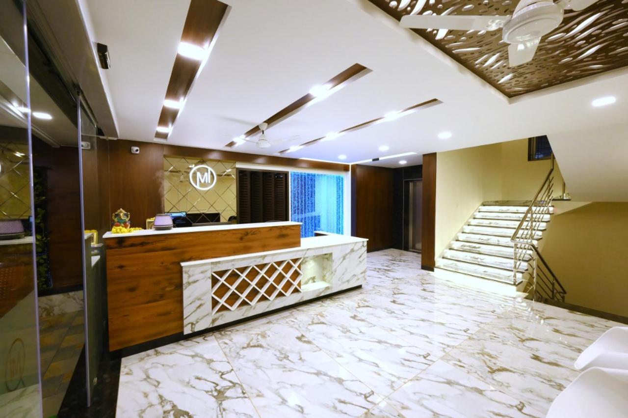 Meenakshi Inn Удипи Экстерьер фото