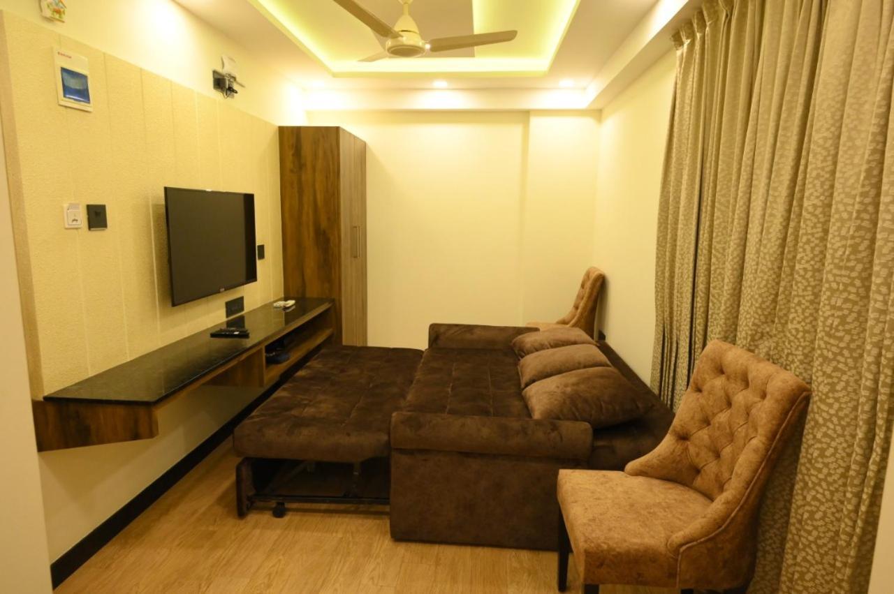 Meenakshi Inn Удипи Экстерьер фото